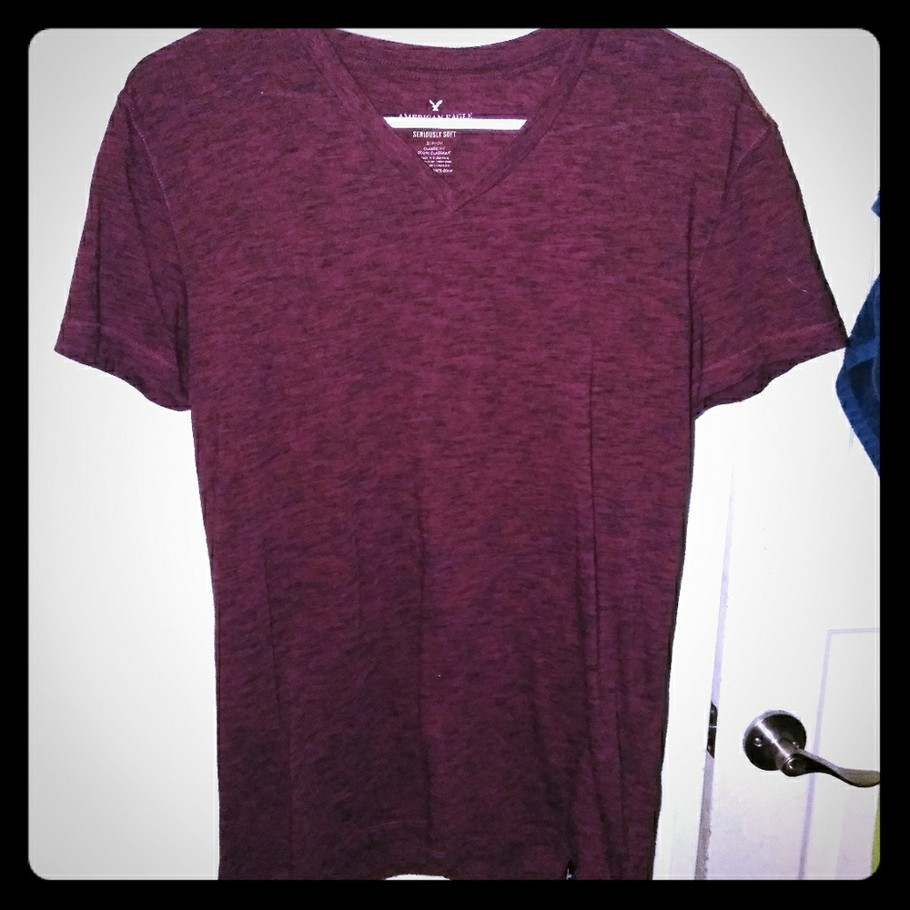 American Eagle V neck - Picture 1 of 3